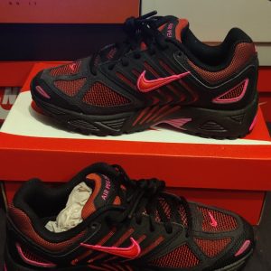 Nike Air Pegasus 2005 Peg 2k5 Black And Fire Red Pointure Eur 36.5 Neuf Boite