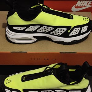 Nike Air Max Sunder SNDR Femme Volt Blanc Noir Pointure Eur 38 UK 4.5 Neuf Boite
